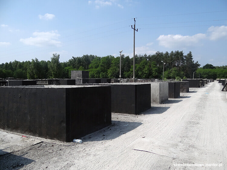Certyfikowane szamba betonowe różnych pojemności dostępne od ręki  w Ełku